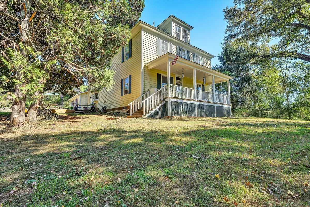 Ferrum, VA 24088,1095 Old Ferrum RD