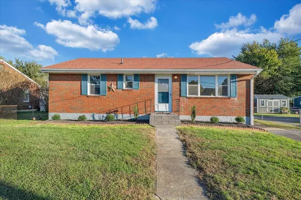 Salem, VA 24153,1608 Eddy AVE