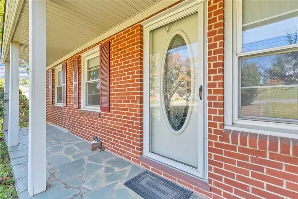 Roanoke, VA 24019,427 Boxley RD