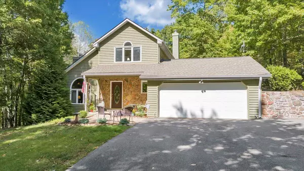1347 Woodhaven Estates RD, Blue Ridge, VA 24064