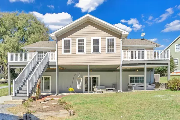 Buena Vista, VA 24416,21 Wing Walker WAY