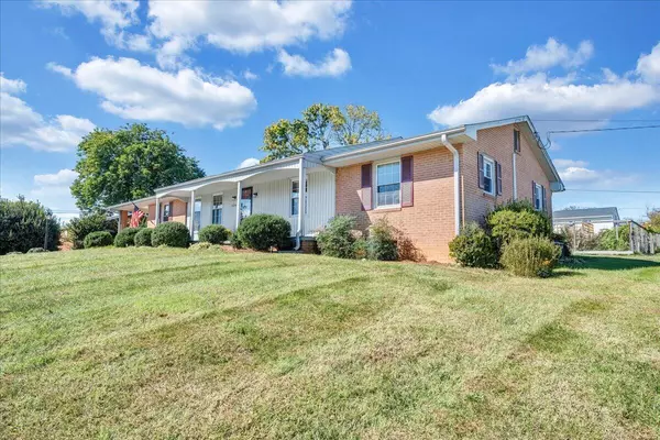 Roanoke, VA 24019,328 Boxley RD