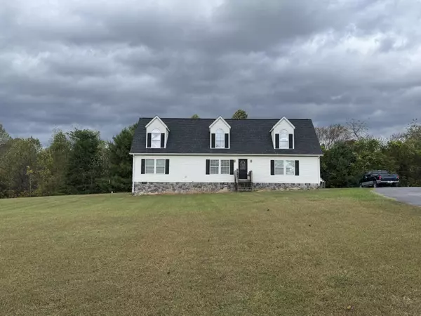 6165 Jordantown RD, Vinton, VA 24179