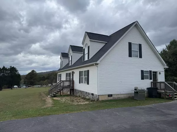 Vinton, VA 24179,6165 Jordantown RD