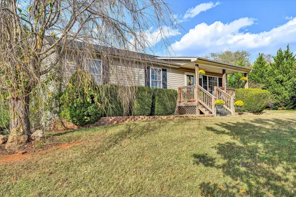 Moneta, VA 24121,6897 Joppa Mill RD