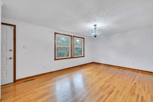 Hardy, VA 24101,5225 Pitzer RD