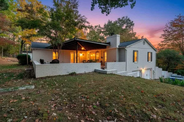 Roanoke, VA 24019,3190 Loch Haven DR