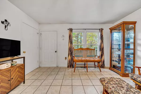 Thaxton, VA 24174,117 Country LN