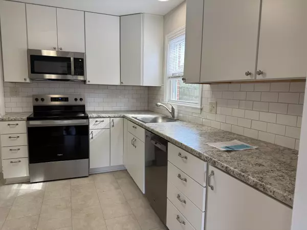 Salem, VA 24153,222 Ross ST