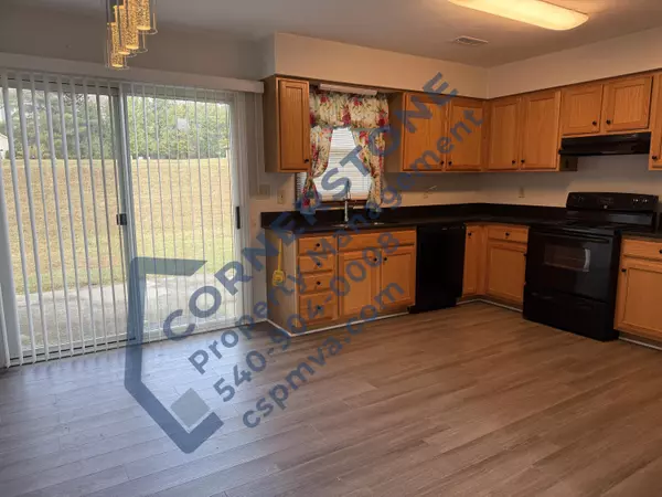 Roanoke, VA 24019,1105 Lakeview PL