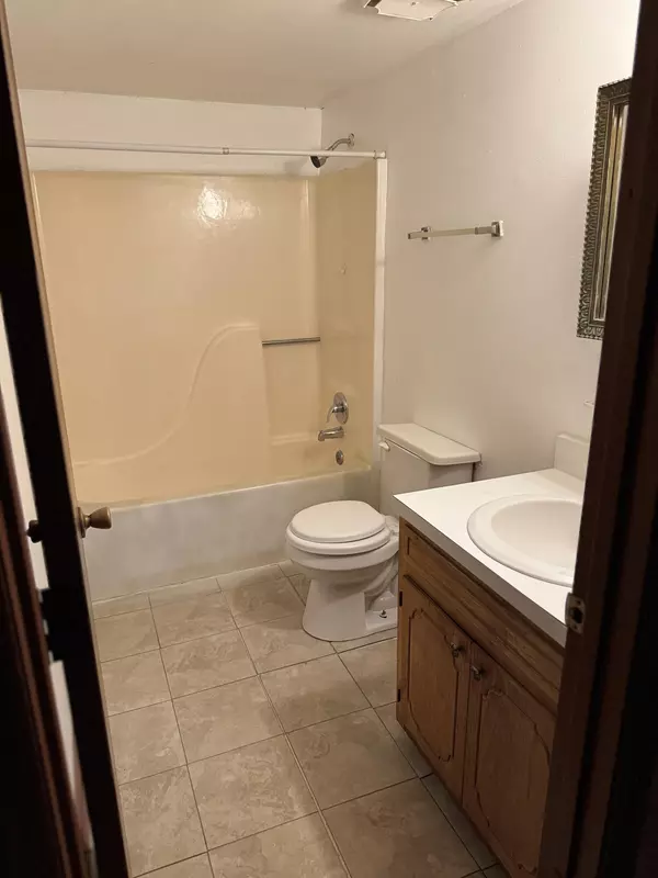 Danville, VA 24541,128 Charles ST Unit Apt 6