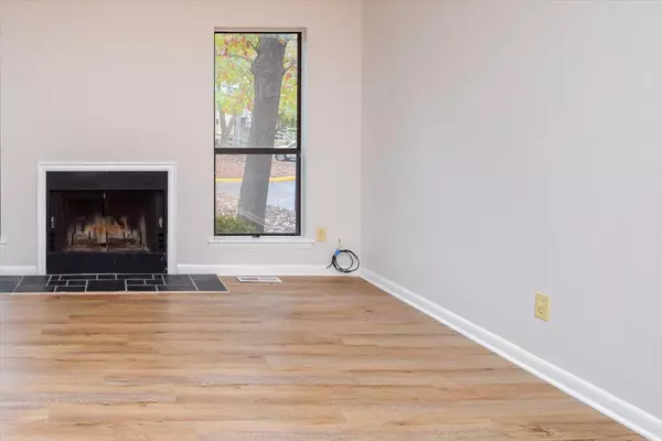 Roanoke, VA 24018,7202 Birch CT