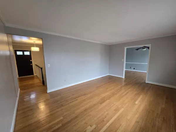 Roanoke, VA 24018,4636 Foxhall CIR