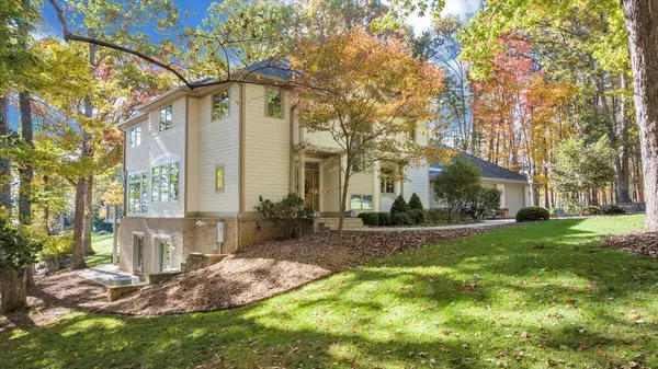 Moneta, VA 24121,190 Tranquility RD