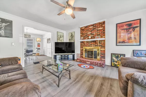 Salem, VA 24153,112 UPLAND DR