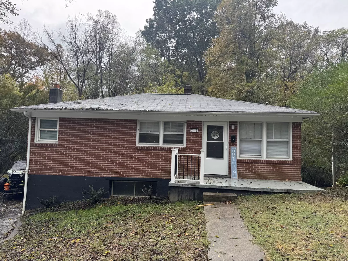 Danville, VA 24540,210 ForestLawn DR