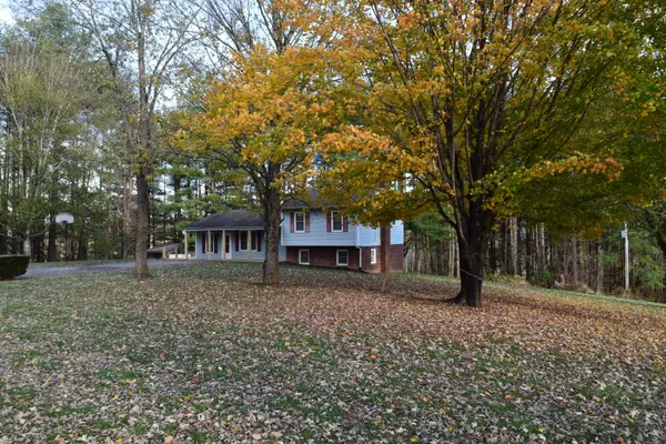 Floyd, VA 24091,162 Ridgeview RD