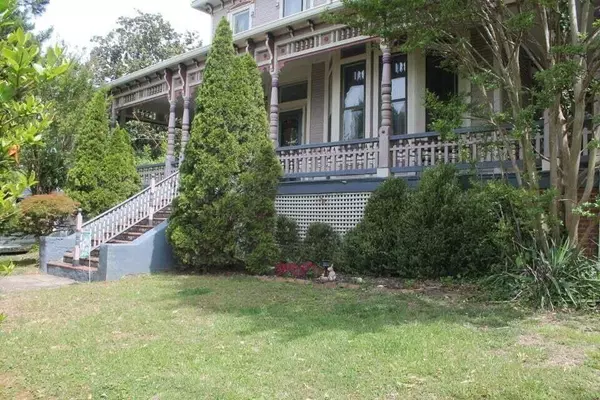 Salem, VA 24153,415 PENNSYLVANIA AVE