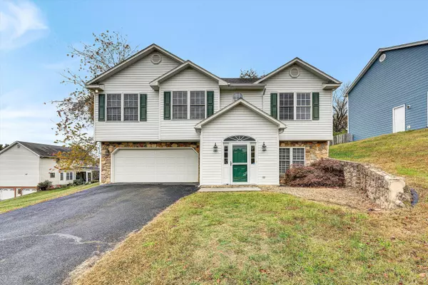 Vinton, VA 24179,1619 Bush Farm DR