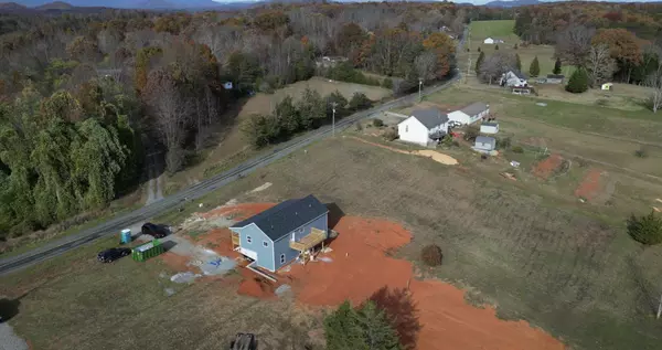 Hardy, VA 24101,688 Wysong Mill RD