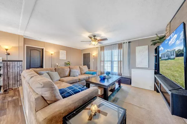 Union Hall, VA 24176,538 Long Horne RD