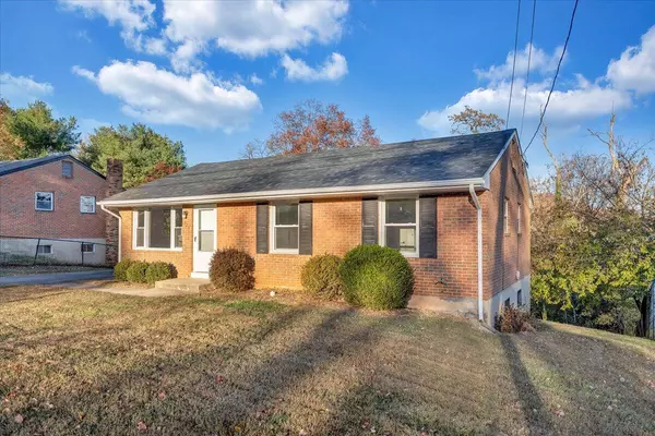 Vinton, VA 24179,725 Ramada RD