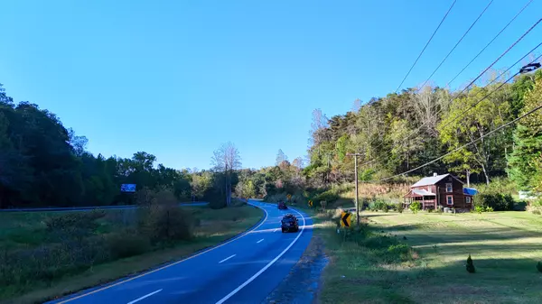 Bassett, VA 24055,7870 Virginia AVE