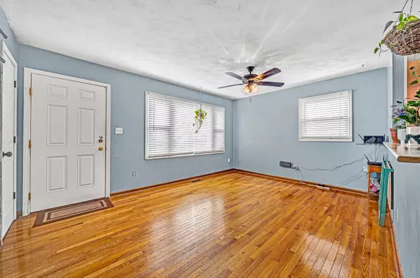 Roanoke, VA 24019,2955 Emissary DR