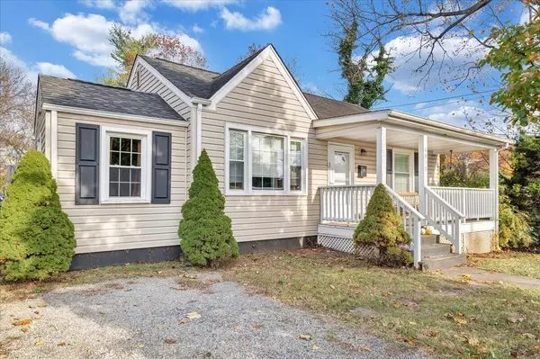 Roanoke, VA 24012,4915 Hildebrand RD