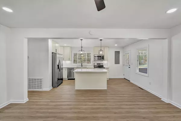 Roanoke, VA 24018,5962 Two Ford RD