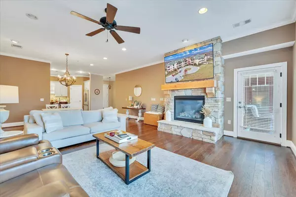 Roanoke, VA 24018,5454 The Peaks DR