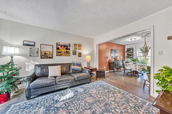 Moneta, VA 24121,613 Pasley LN