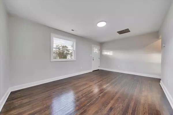 Roanoke, VA 24017,553 Westwood BLVD