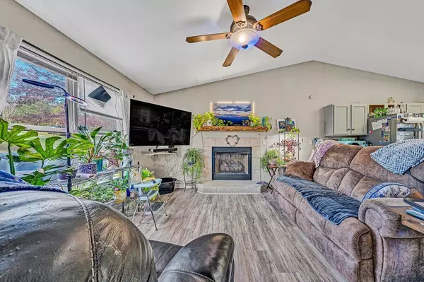 Hardy, VA 24101,542 Mount Airy RD