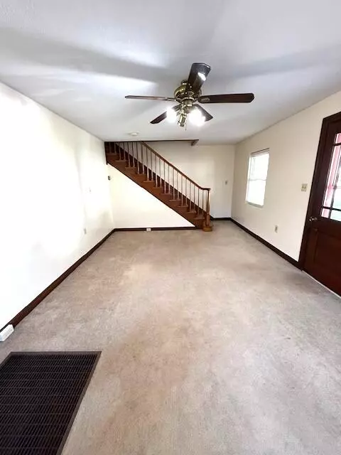 Covington, VA 24426,221 E Parrish ST