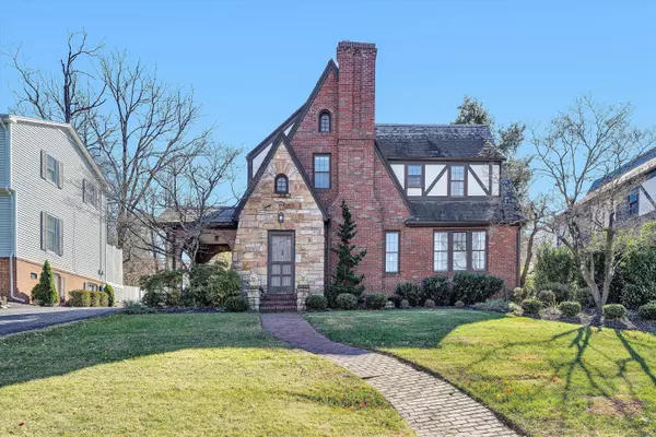 Roanoke, VA 24014,3232 Allendale ST