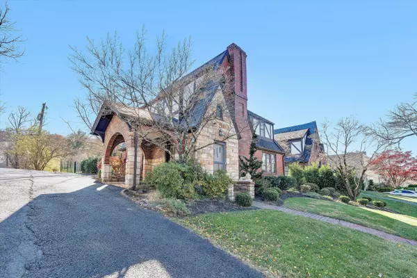 Roanoke, VA 24014,3232 Allendale ST