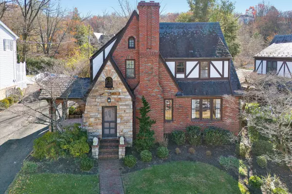 Roanoke, VA 24014,3232 Allendale ST