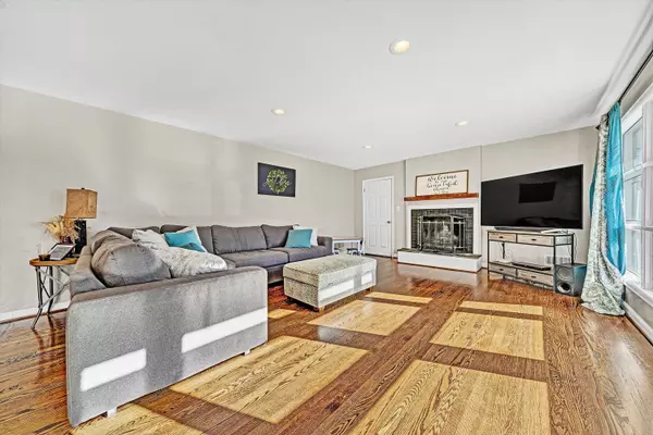 Roanoke, VA 24015,3558 Wright RD