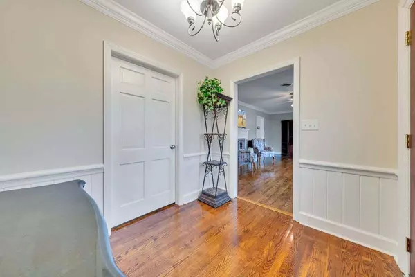 Rocky Mount, VA 24151,70 Vantage RD