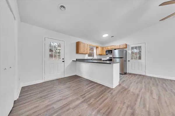 Bassett, VA 24055,254 Pinewood LN