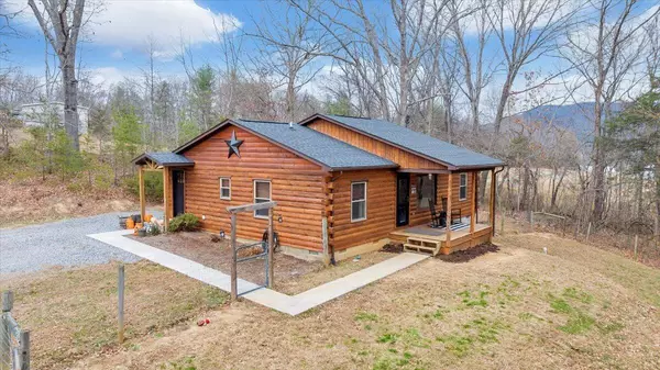 Buchanan, VA 24066,8013 Springwood RD