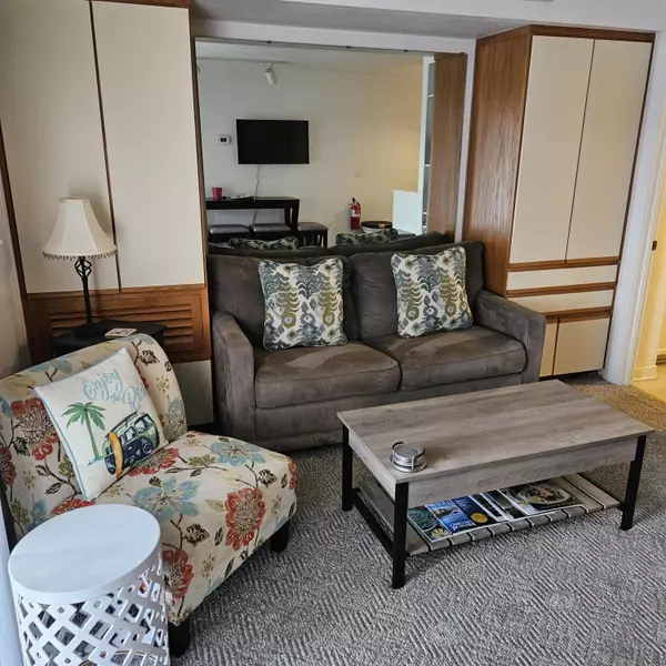 Moneta, VA 24121,1089 Bluewater DR Unit 506