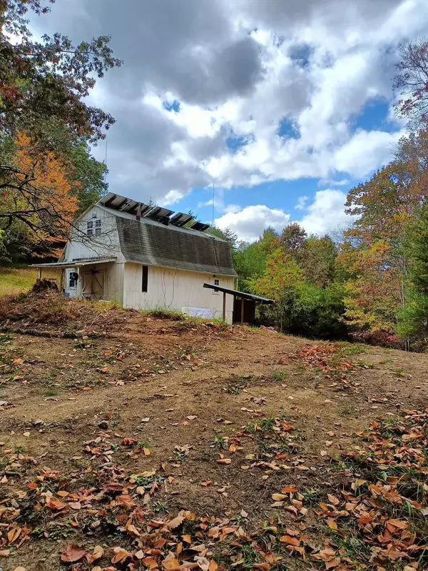 Floyd, VA 24091,297 Reed Hill RD NW