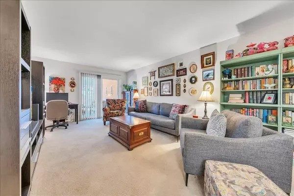 Roanoke, VA 24014,2110 Stephenson AVE #6