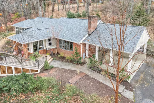 Roanoke, VA 24014,3600 Ridgewood LN