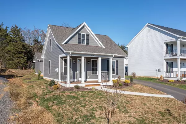 Lexington, VA 24450,320 Lilly Bell DR