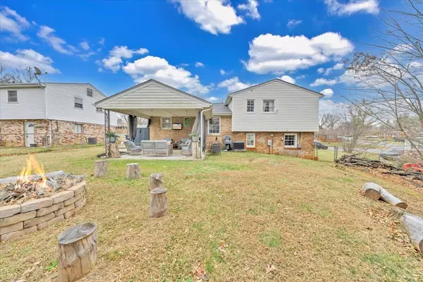 Roanoke, VA 24019,616 Elmcrest ST