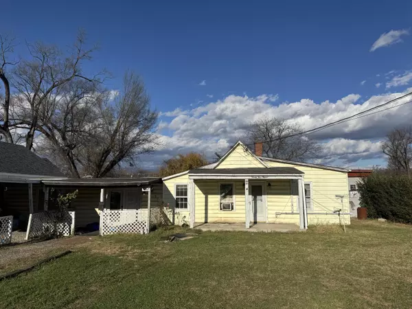 2315 Roanoke AVE, Roanoke, VA 24015