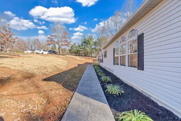 Rocky Mount, VA 24151,120 Dalewood LN